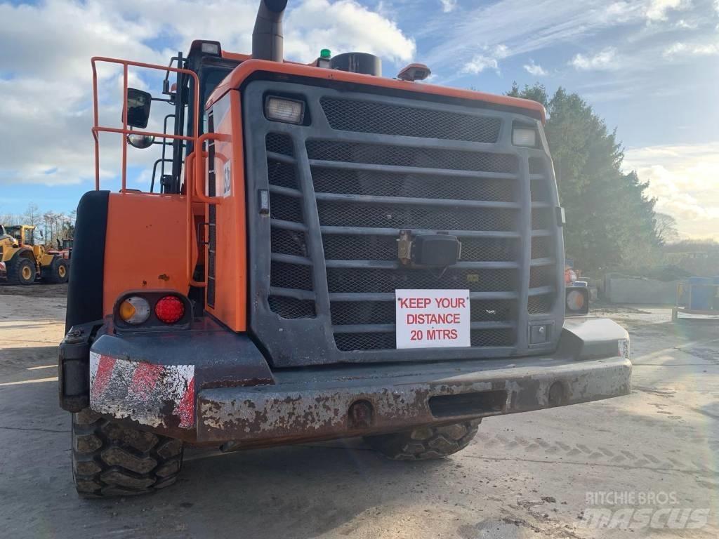Doosan DL 450-5 轮式装载机