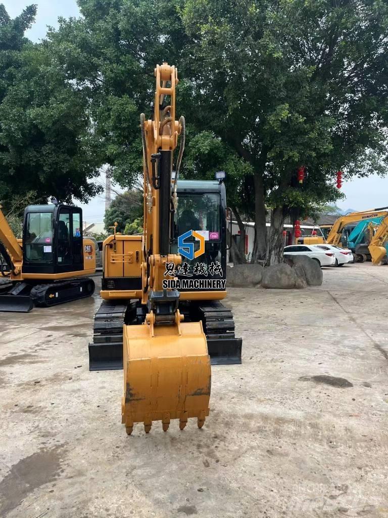 CAT 305.5E2 小型挖掘机