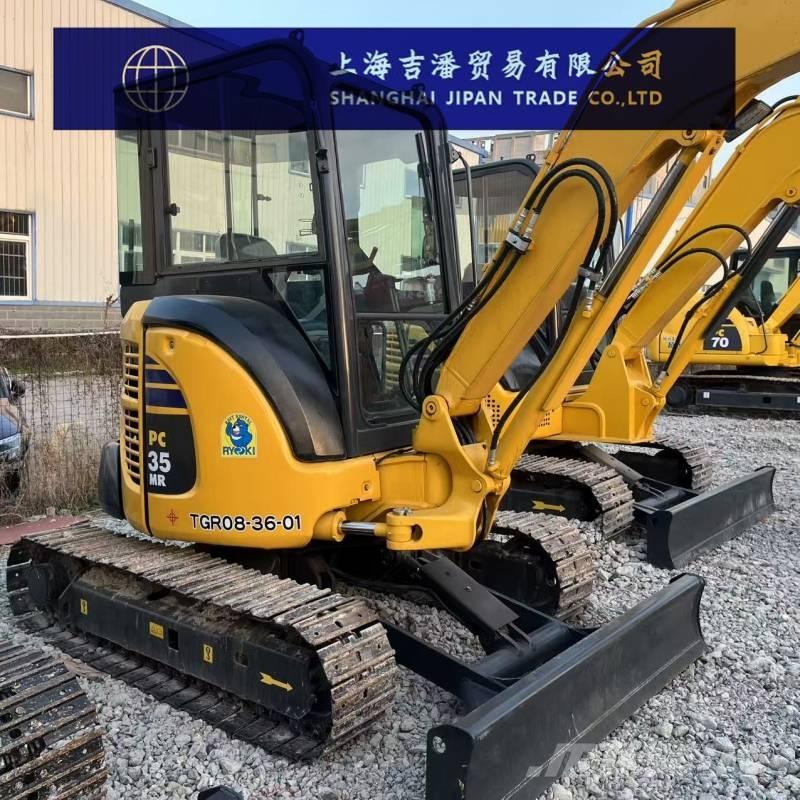 Komatsu PC 35 小型挖掘机