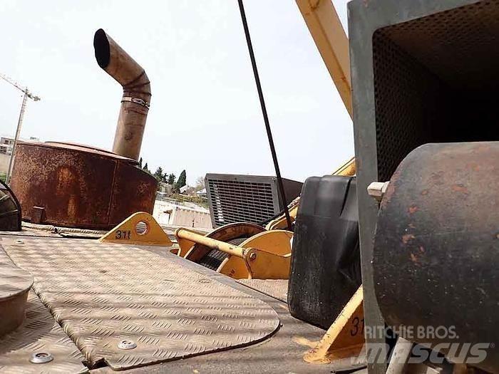 Liebherr HS855HD 其他起重机