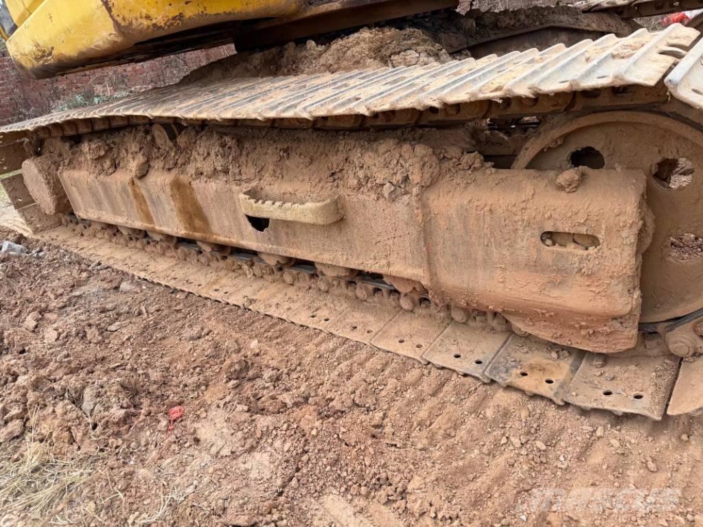 Komatsu PC 120-8 履带挖掘机