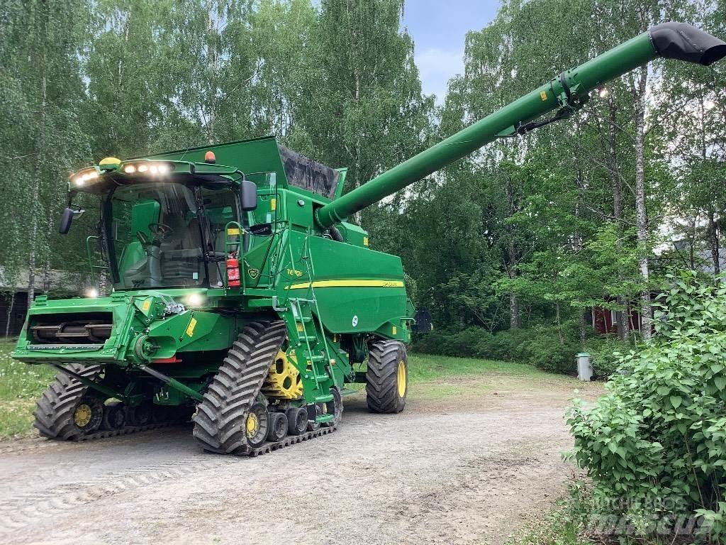 John Deere T 670 联合收割机