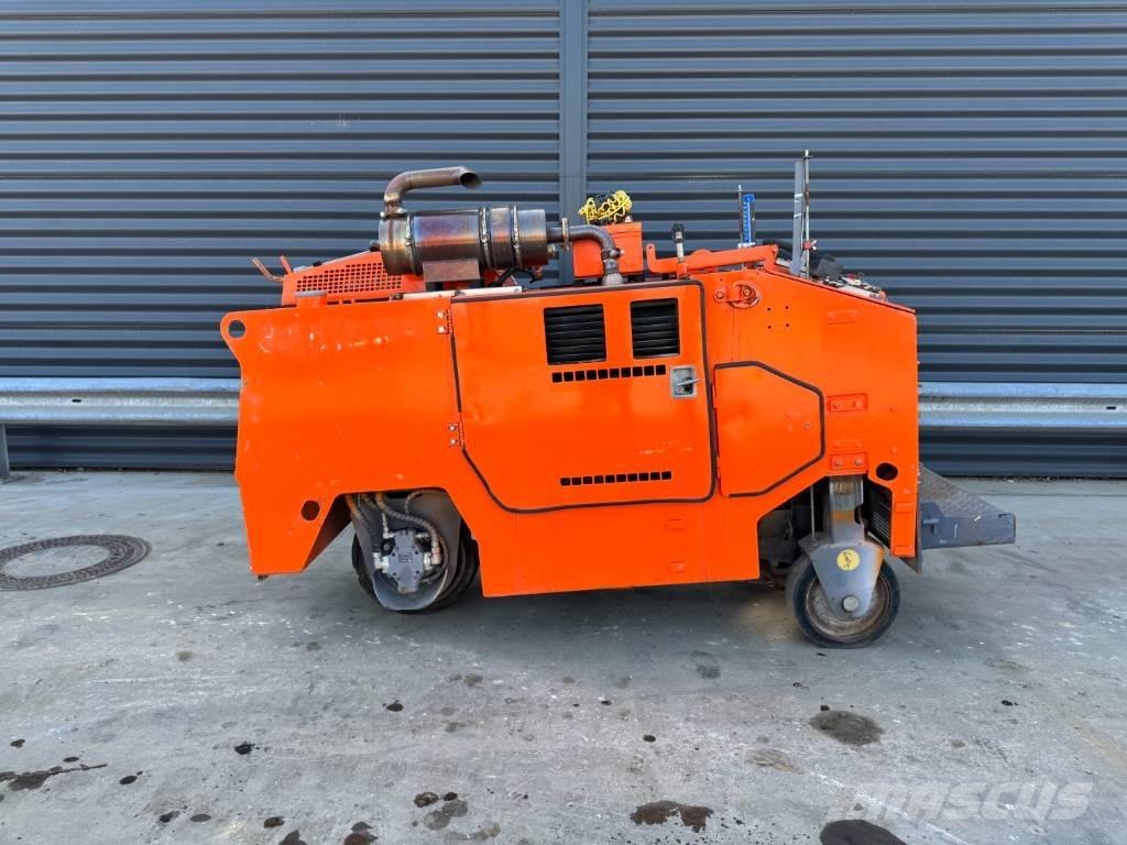 Wirtgen W 350 沥青路面铣刨机|铣刨机