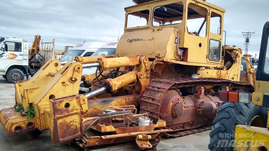 CAT D8K  (POR PIEZAS) 履带式推土机