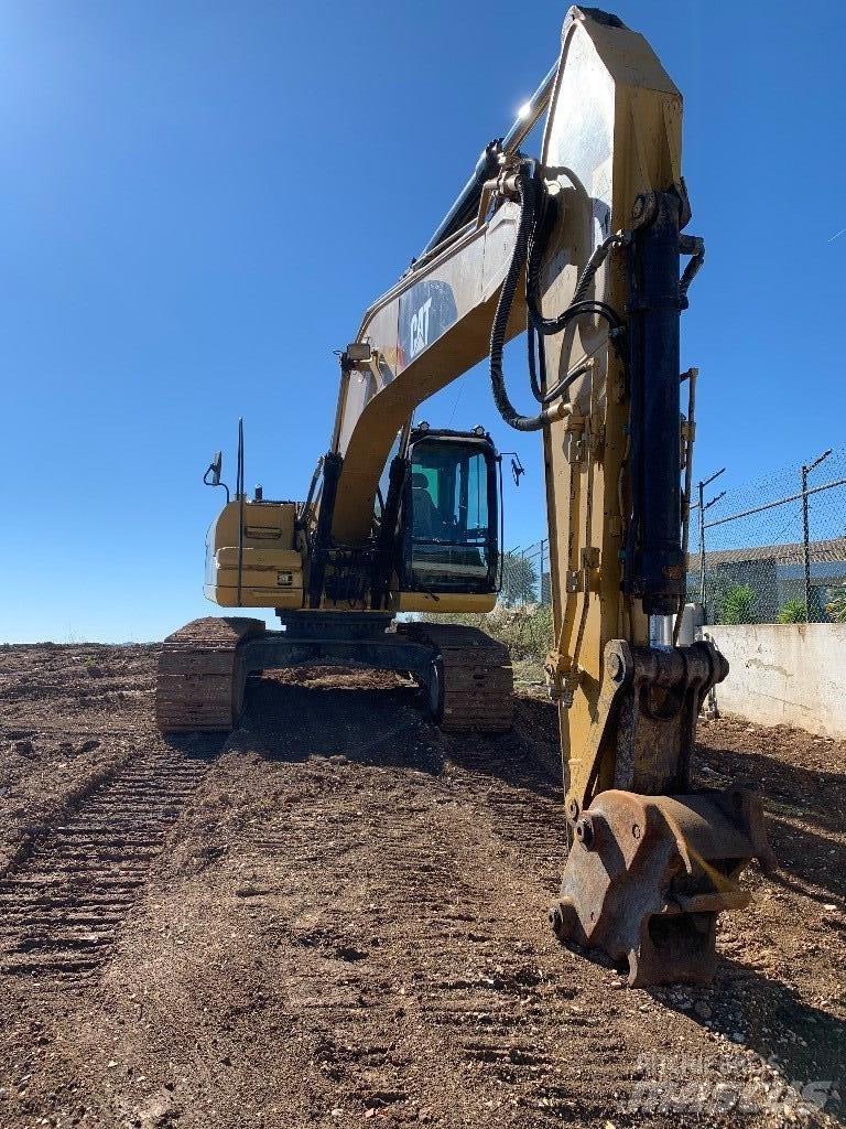 CAT 320 D L 履带挖掘机
