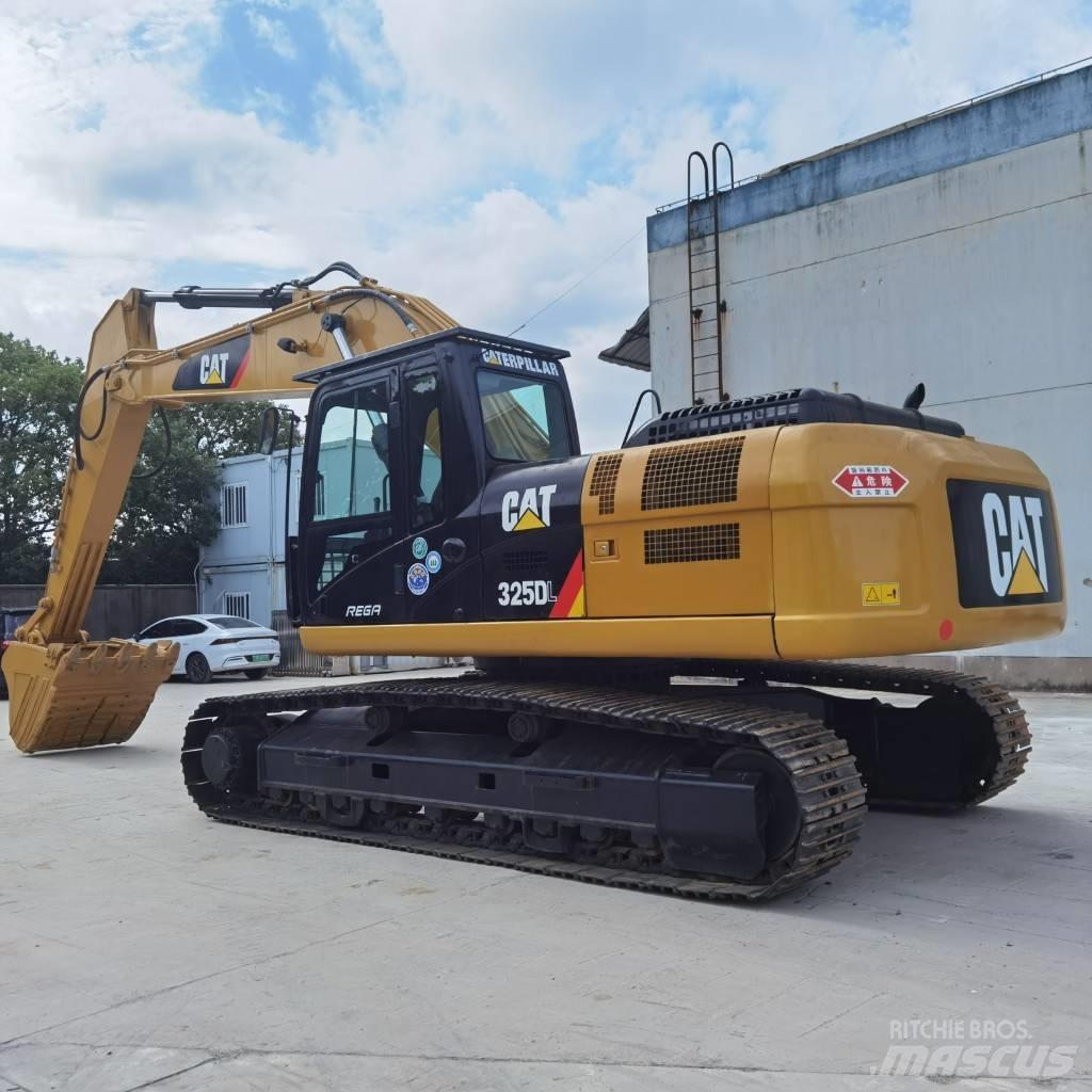 CAT 325D 履带挖掘机