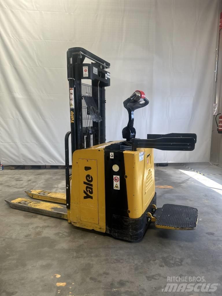 Yale ms15x 手推堆垛车