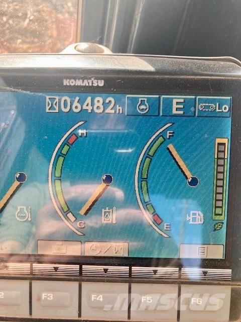 Komatsu PC 130 履带挖掘机