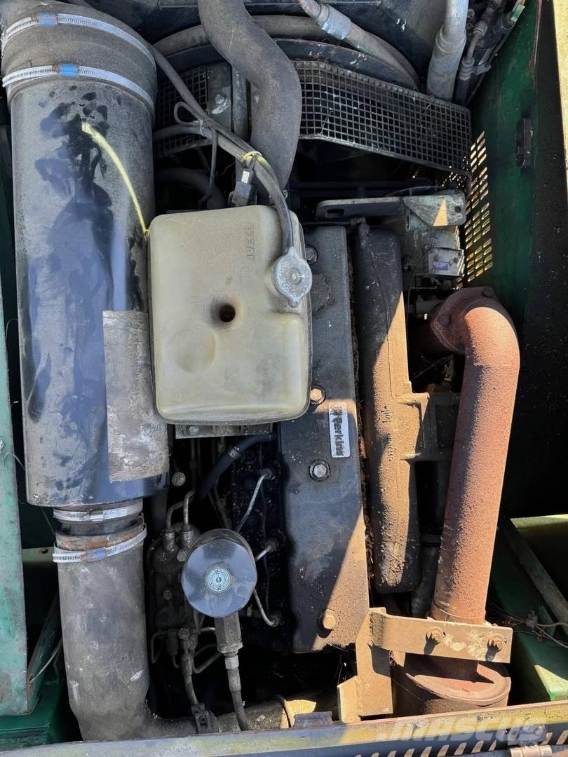 Timberjack 870B 收割机