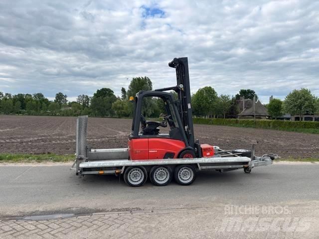 Linde E 15 电动叉车