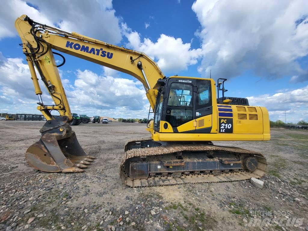 Komatsu PC210-11E0 履带挖掘机