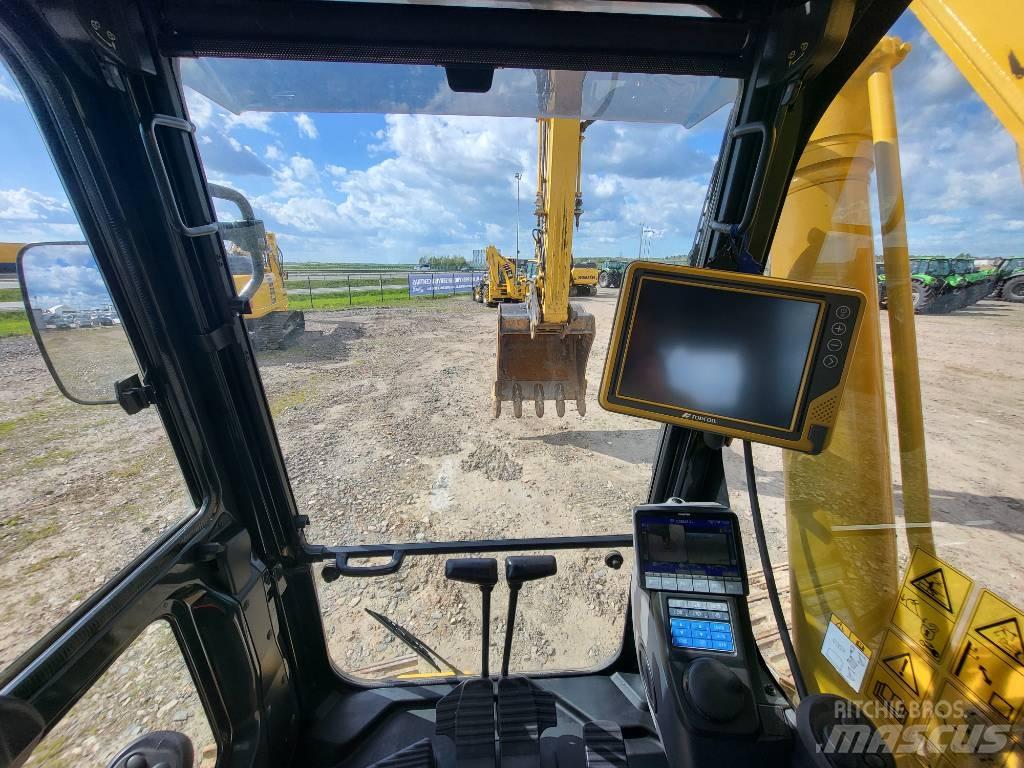 Komatsu PC210-11E0 履带挖掘机
