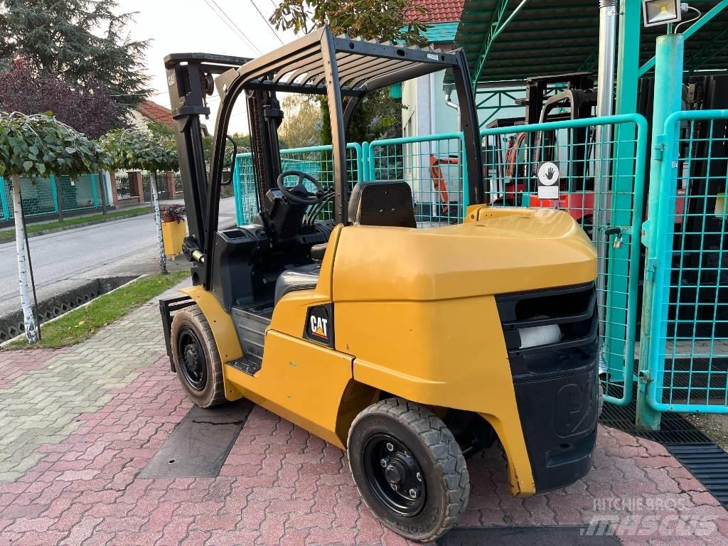 CAT DP 45 N V-3549 柴油叉车