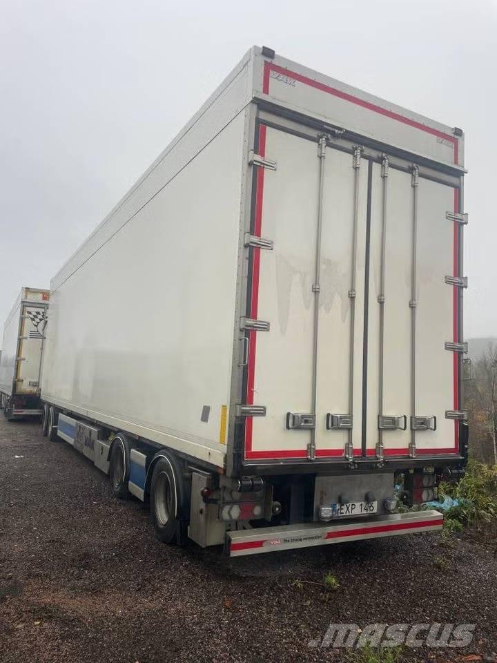 VAK V 4-40 冷藏拖车