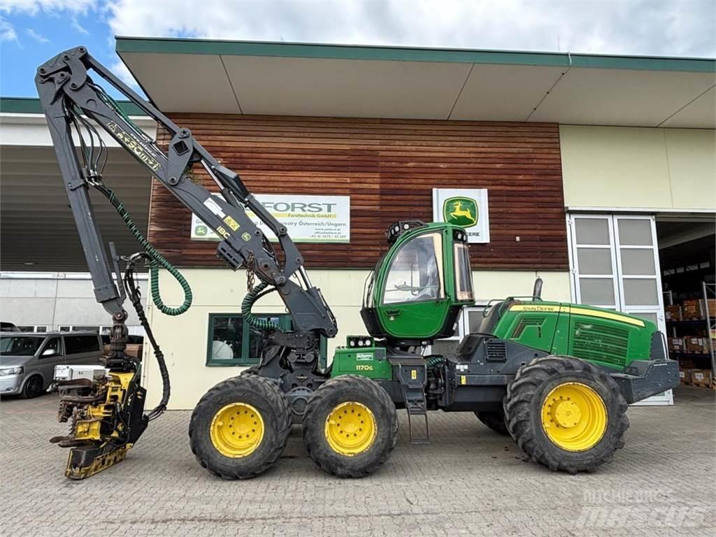 John Deere 1170 G 收割机