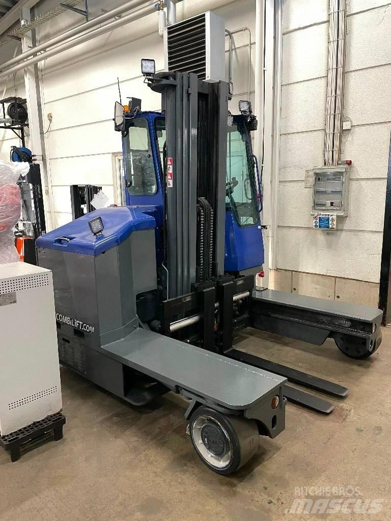 Combilift C4000ET 四轮前移式叉车
