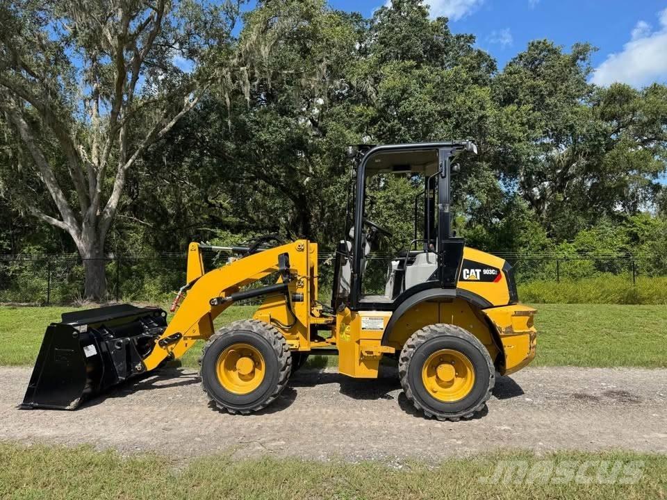 CAT 903 C2 轮式装载机