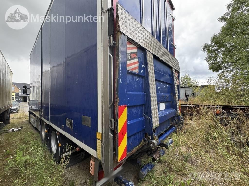 Scania R 420 LB 厢式货车