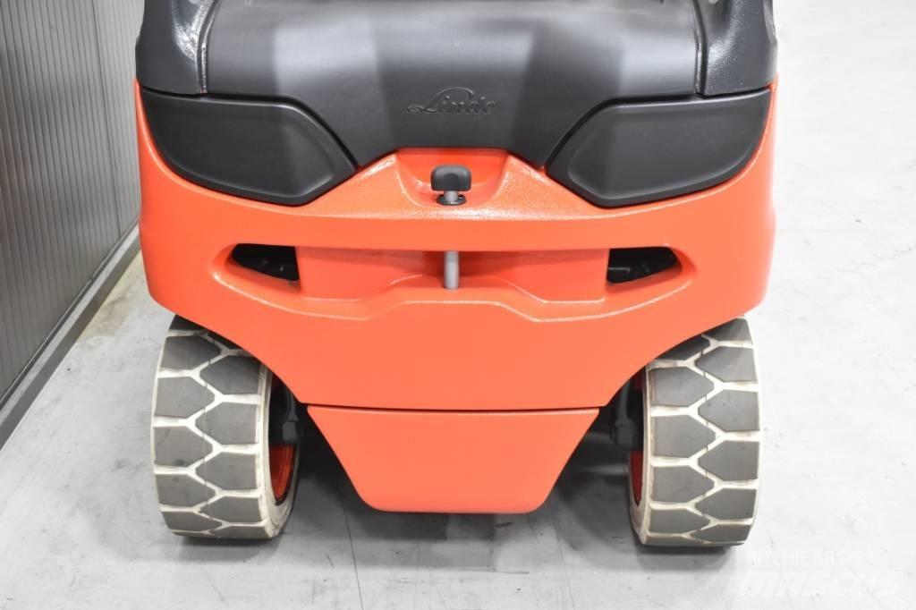 Linde E 25 电动叉车