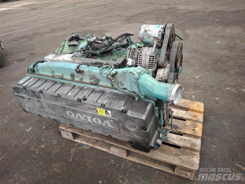 Volvo D12D420 发动机
