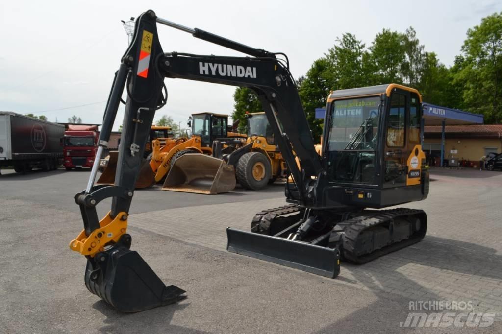 Hyundai HX 55 小型挖掘机