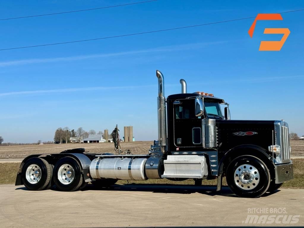 Peterbilt 389 牵引车