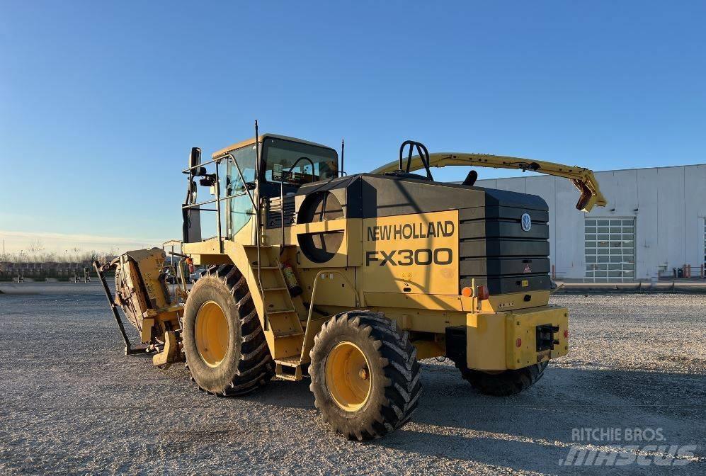 New Holland FX 300 自走式青贮饲料收割机