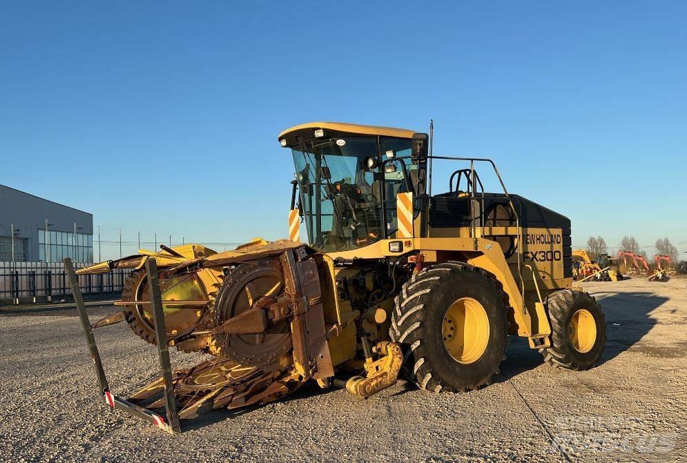 New Holland FX 300 自走式青贮饲料收割机