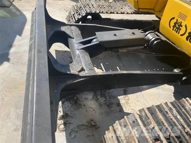 Komatsu pc78us 履带挖掘机