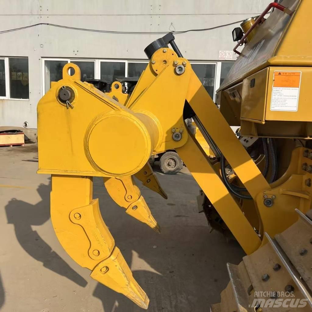 CAT D 8 R 履带式推土机