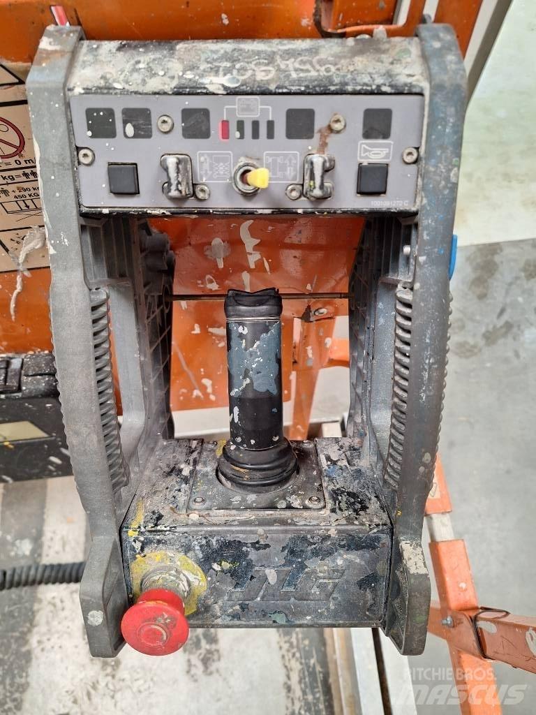 JLG 2646 ES 剪叉式升降机