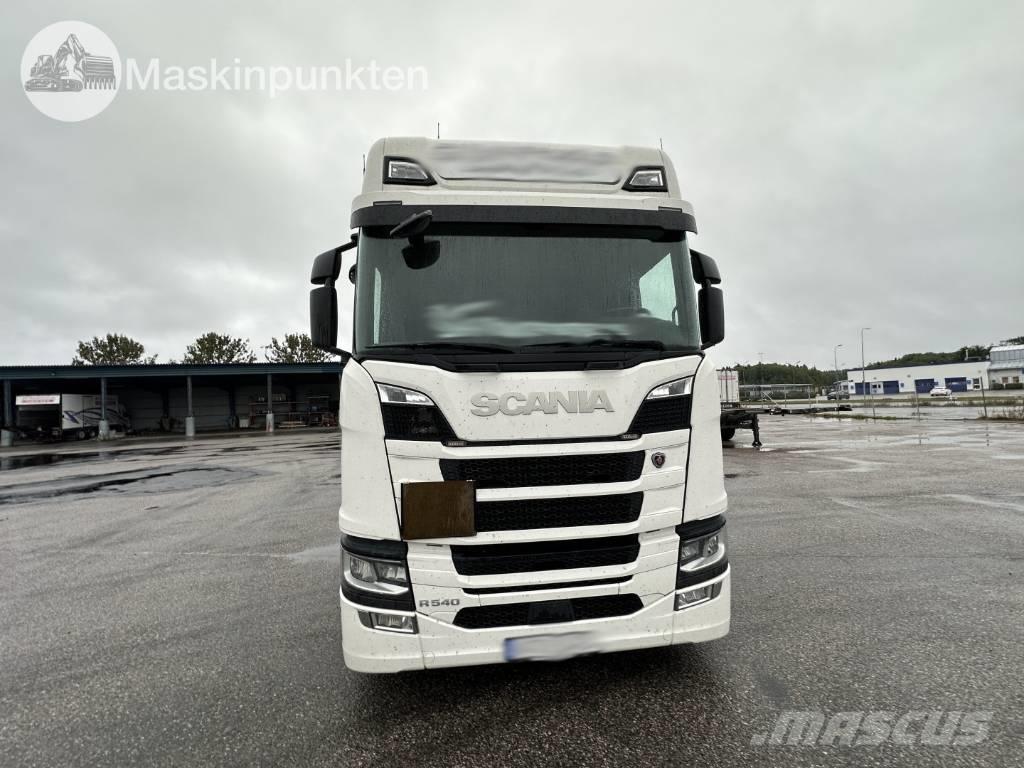 Scania R 540 厢式货车