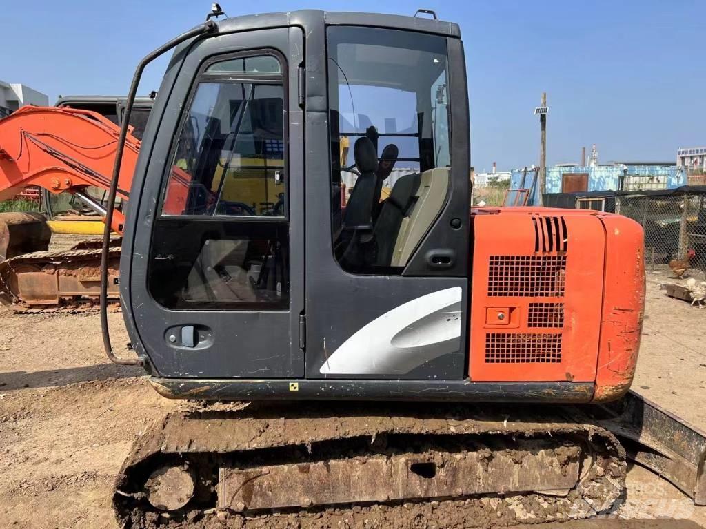 Hitachi ZX 60 小型挖掘机