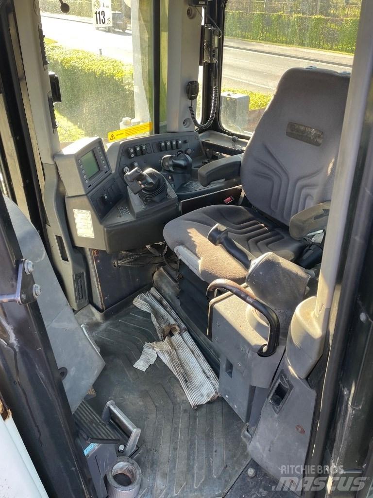 CAT D8T LGP 履带式推土机