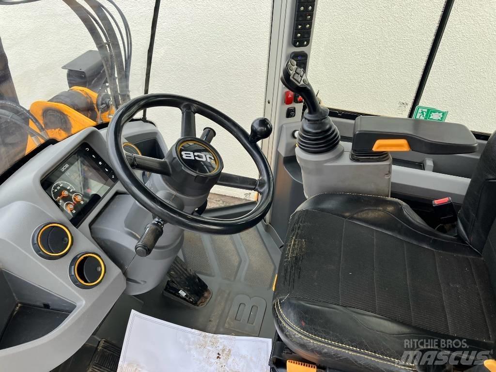 JCB 413S 轮式装载机