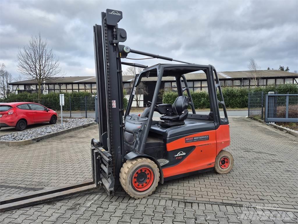 Linde E50HL 电动叉车