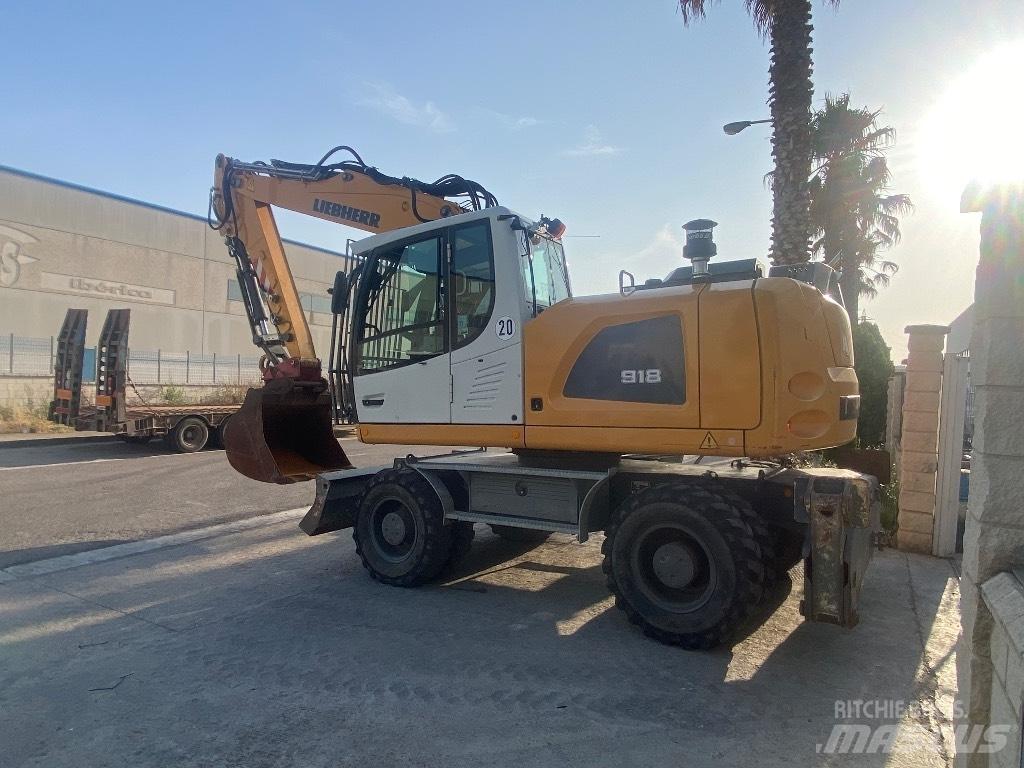 Liebherr A918 轮式挖掘机