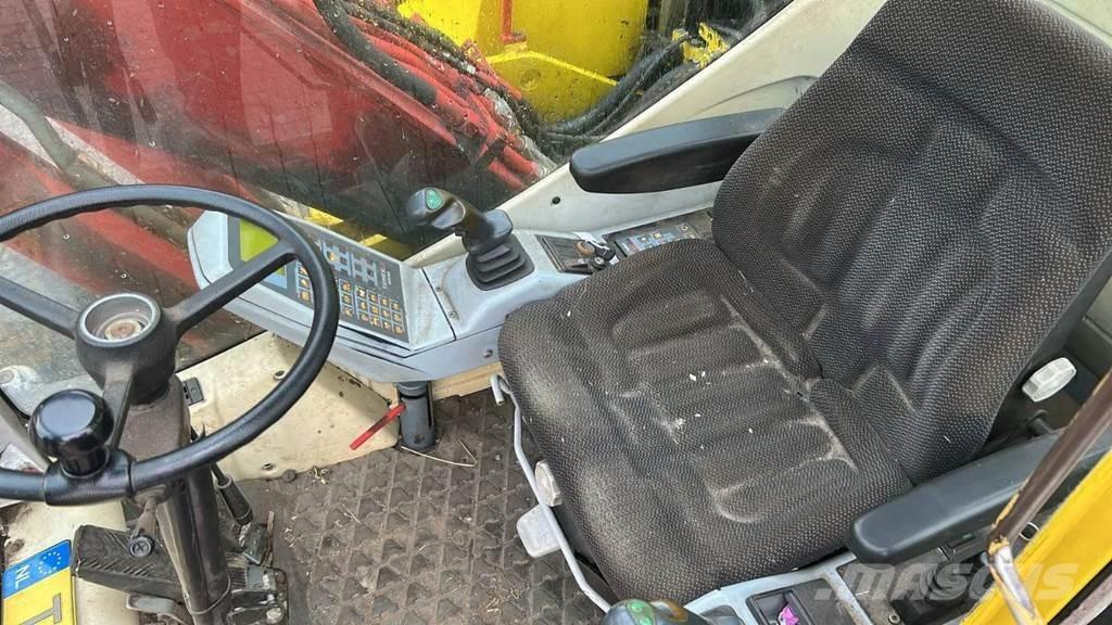 Atlas 1305 轮式挖掘机