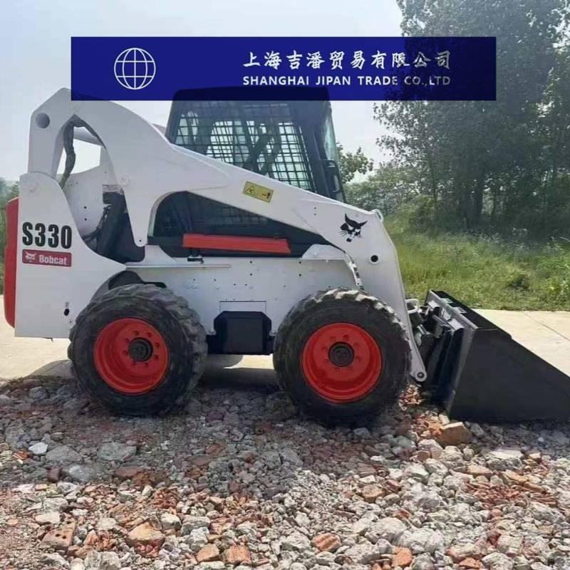 Bobcat S 330 滑移装载机