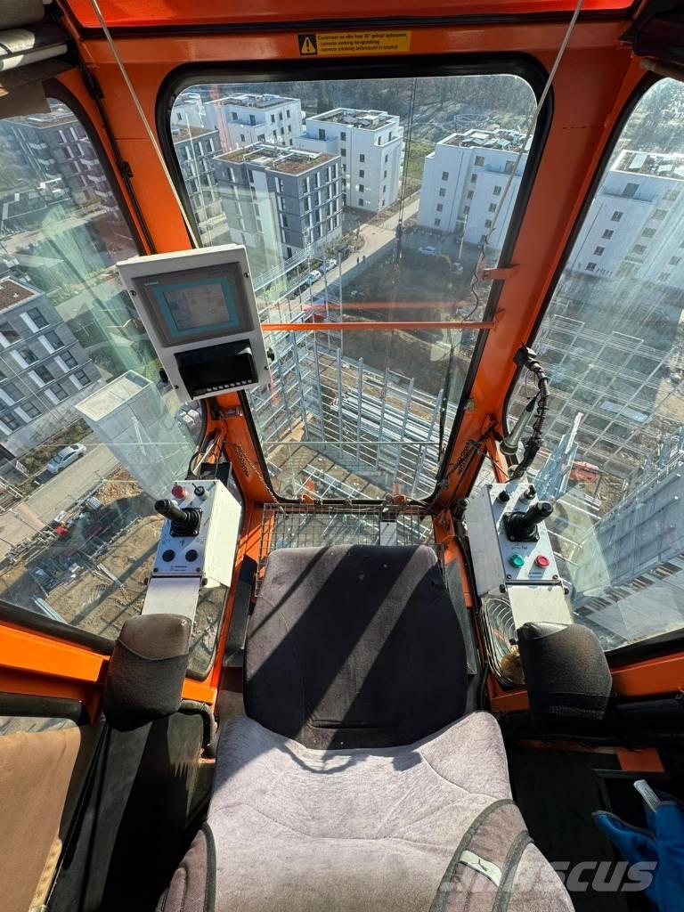 Spierings sk2400R 履带起重机