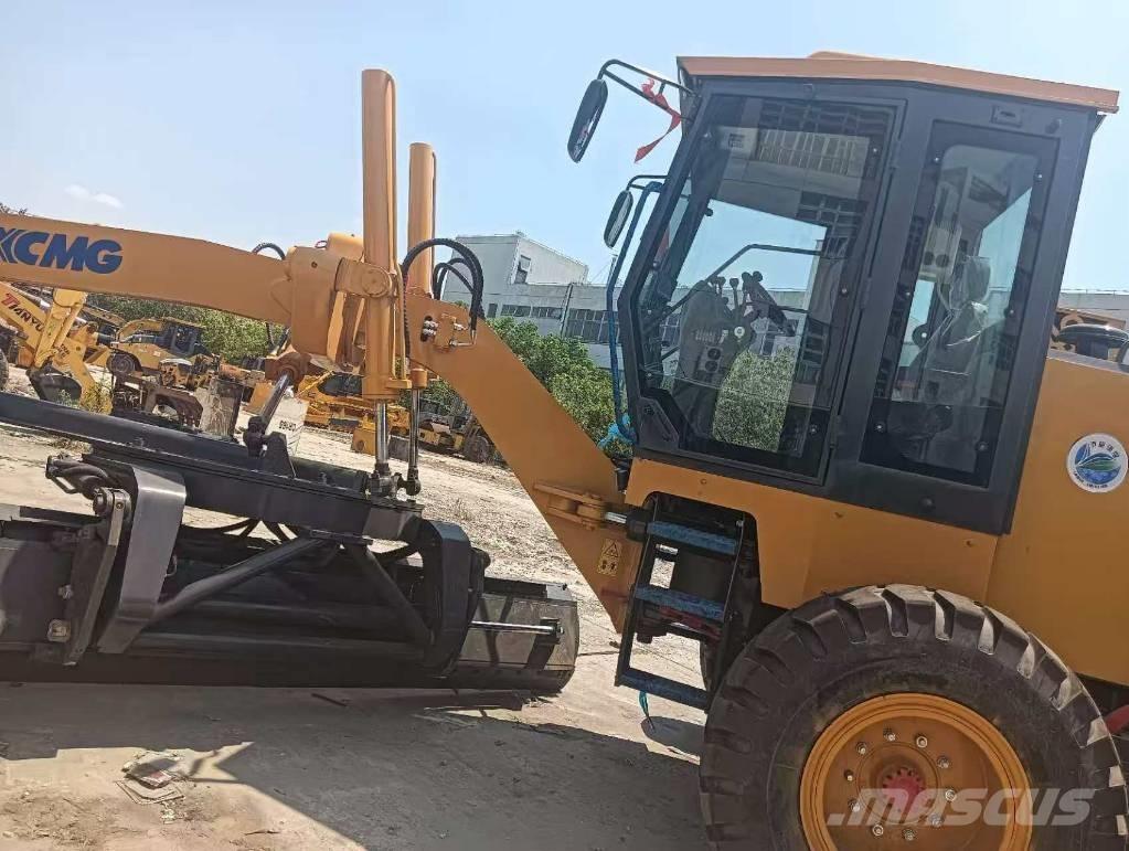 XCMG GR 1803 平地机/推土机