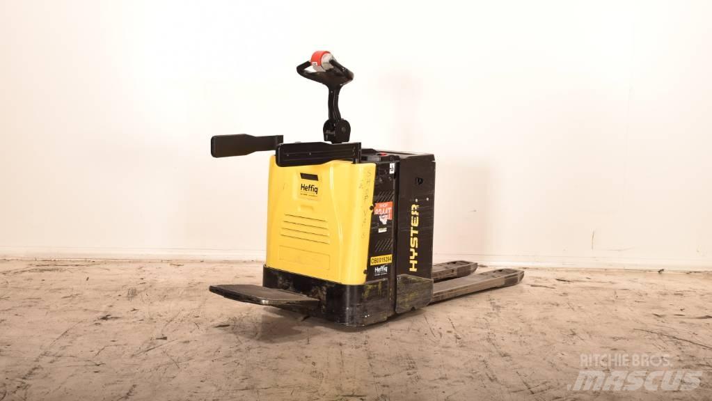 Hyster P 2.0 S 电动搬运车