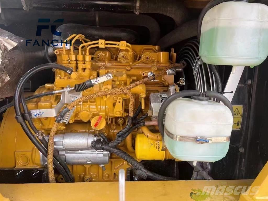 CAT 307 履带挖掘机