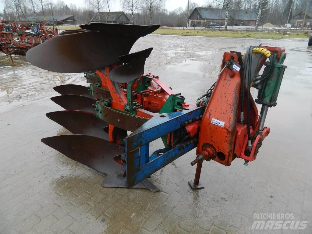 Kverneland E8 双向犁