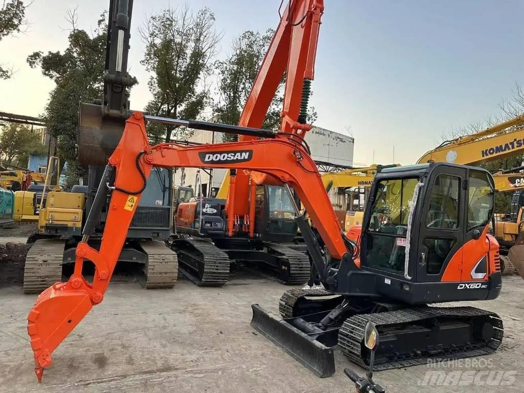 Doosan DX60-9C 小型挖掘机
