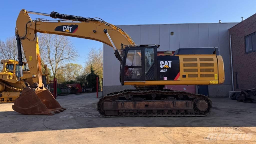CAT 352 F 履带挖掘机