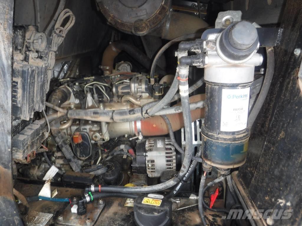 Mecalac 6 MDX 翻斗车\公路型自卸车