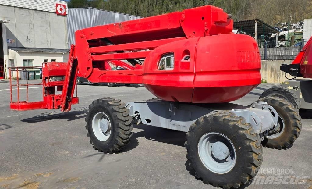 Manitou 160 ATJ 曲臂高空工作平台