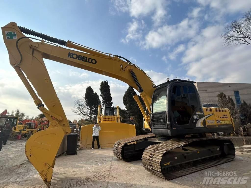 Kobelco SK 200 履带挖掘机
