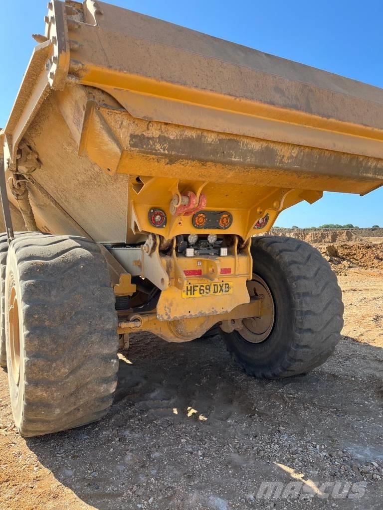 Bell B 25 E 铰接式自卸车